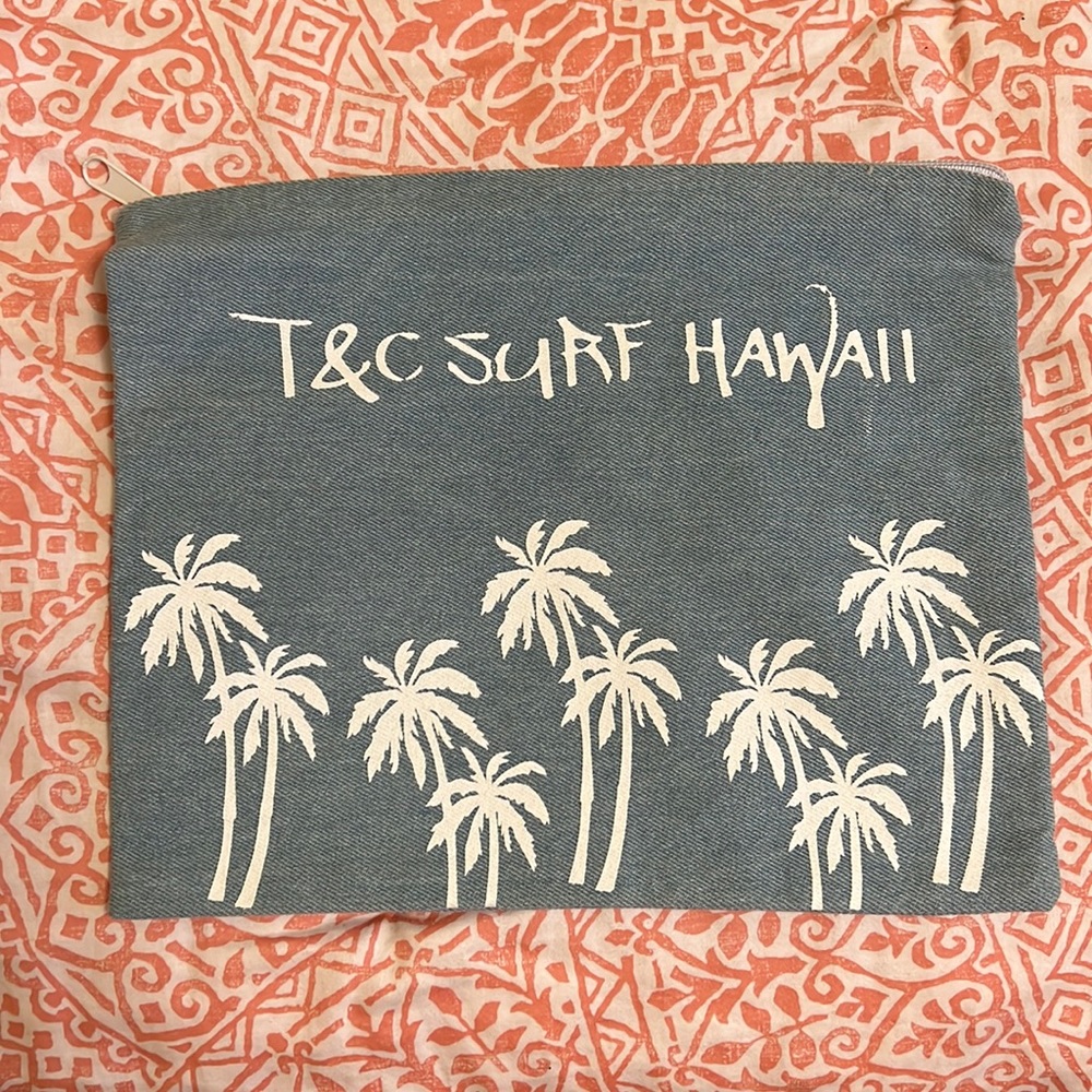 Hawaii Palm Tree Pouch